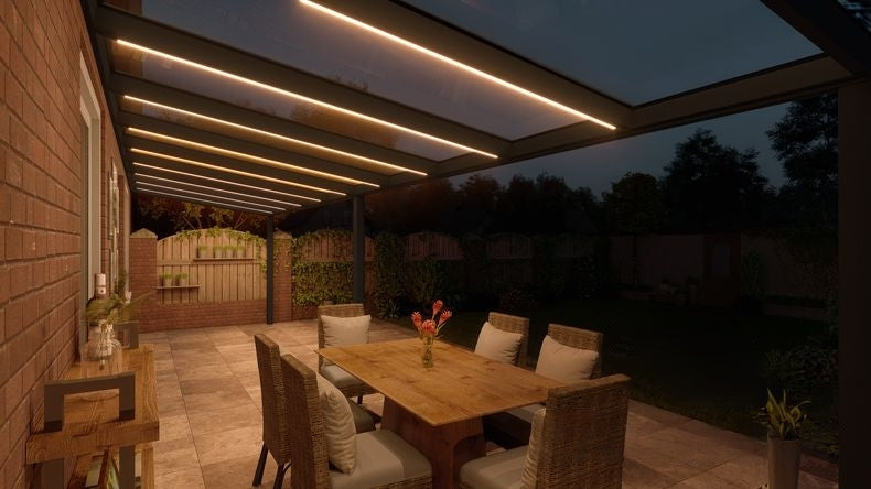 VerandaGlow Nero (RAL 9005) - 10,06 x 2,5 metri