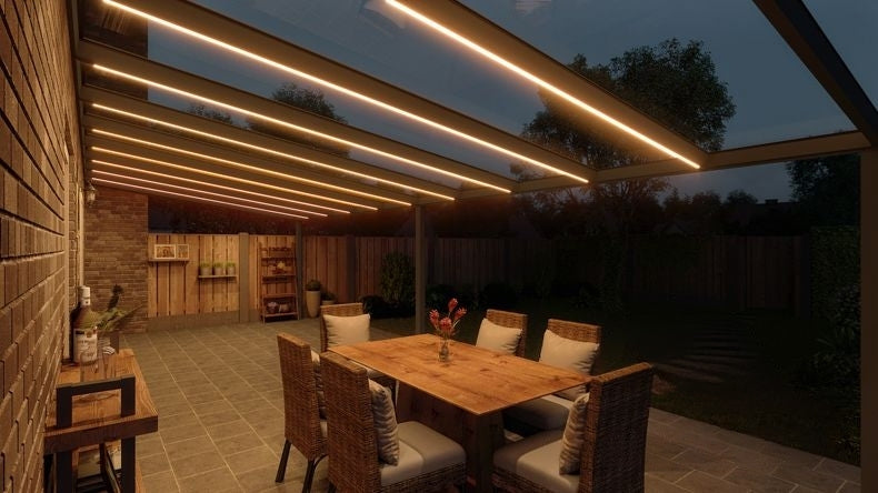 VerandaGlow Nero (RAL 9005) - 10,06 x 4,0 metri