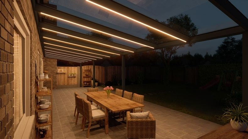 VerandaGlow Nero (RAL 9005) - 12,06 x 3,0 metri