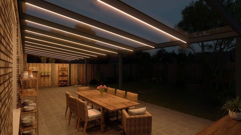 VerandaGlow Nero (RAL 9005) - 12,06 x 3,5 metri