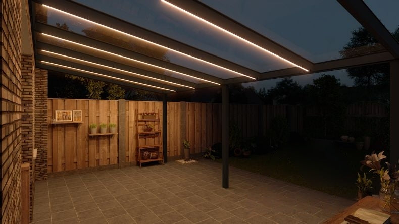 VerandaGlow Nero (RAL 9005) - 6,06 x 3,5 metri