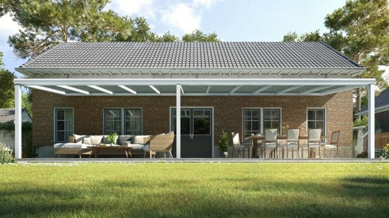 Vista Frontale di una Veranda moderna bianco 9016, dimensioni 12,06 x 3,0 metri con tetto in vetro trasparente. Pergola/Gazebo elegante e resistente alle intemperie, ideale per spazi esterni raffinati e confortevoli, offre protezione UV ed è facile da montare.