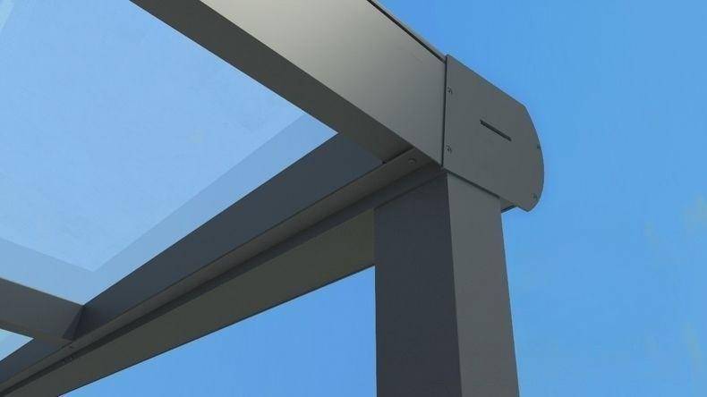 Vista tetto di una Veranda moderna antracite 7016, dimensioni 6,06 x 3,5 metri con tetto in vetro trasparente. Pergola/Gazebo elegante e resistente alle intemperie, ideale per spazi esterni raffinati e confortevoli, offre protezione UV ed è facile da montare.