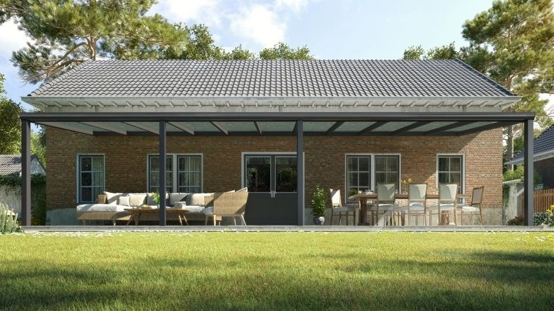 Vista Frontale di una Veranda moderna nero 9005, dimensioni 11,06 x 2,5 metri con tetto in vetro trasparente. Pergola/Gazebo elegante e resistente alle intemperie, ideale per spazi esterni raffinati e confortevoli, offre protezione UV ed è facile da montare.