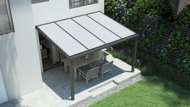 Vista dall'alto di una Veranda moderna antracite 7016, dimensioni 4,06 x 2,5 metri con tetto in policarbonato opale. Pergola/Gazebo elegante e resistente alle intemperie, ideale per spazi esterni raffinati e confortevoli, offre protezione UV ed è facile da montare.