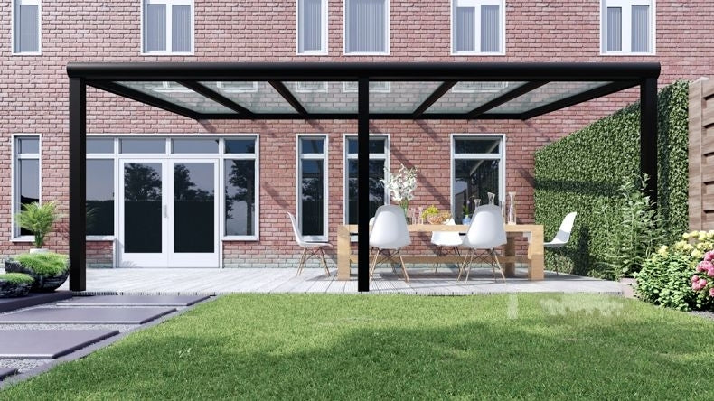 Vista Frontale di una Veranda moderna nero 9005, dimensioni 6,06 x 3,5 metri con tetto in vetro trasparente. Pergola/Gazebo elegante e resistente alle intemperie, ideale per spazi esterni raffinati e confortevoli, offre protezione UV ed è facile da montare.